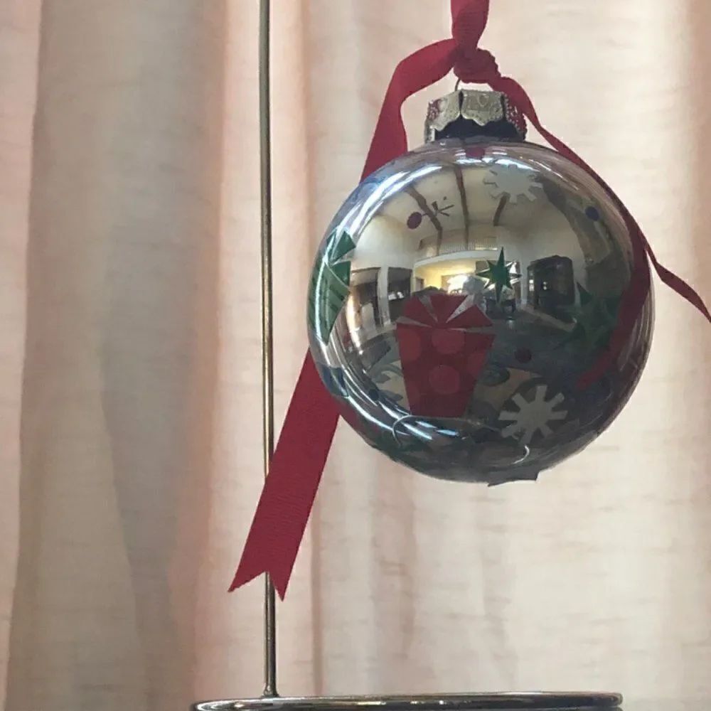 🎇 Initialed Christmas Ornament 🎇 - Picture 3 of 3